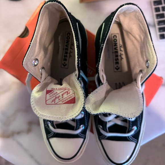 Converse Chuck 70 Black High Top
7.0 women/5.0 men - Picture 5 of 8